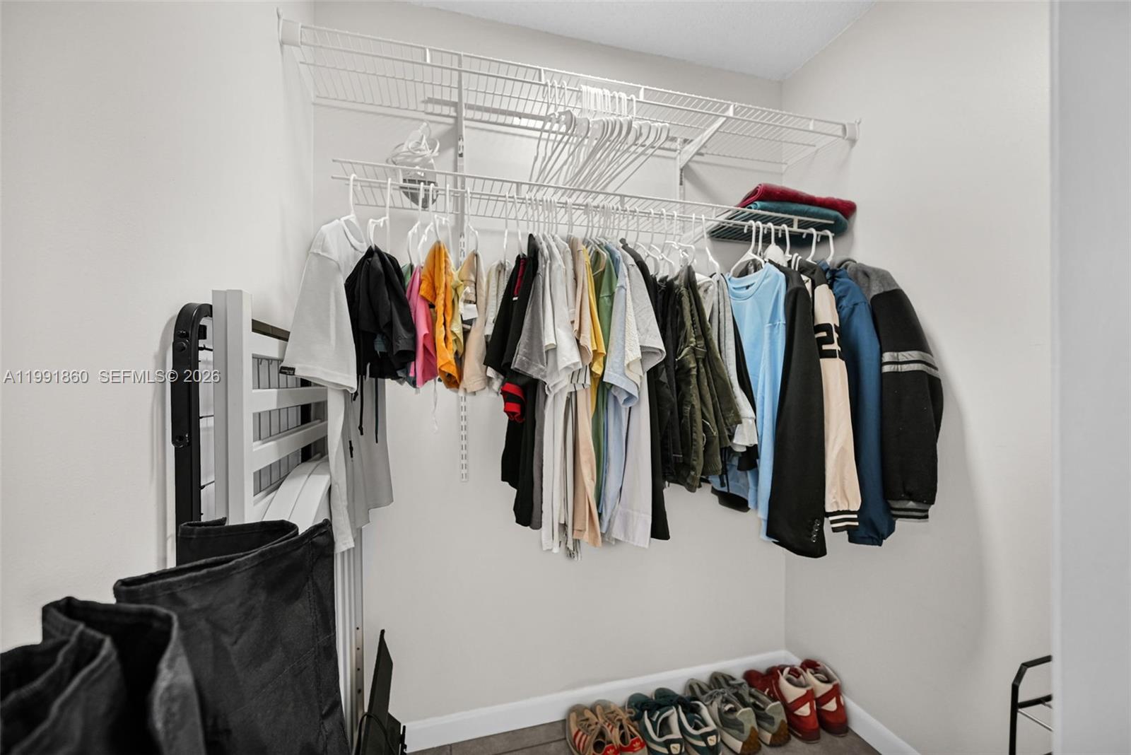 2934 NW 94th St Miami, FL 33147