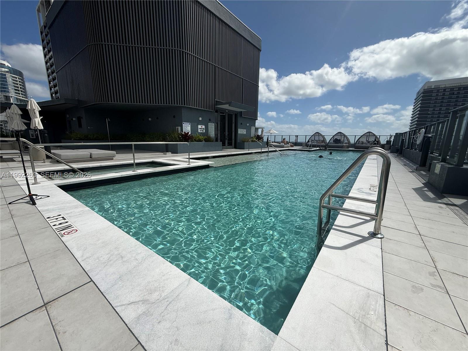 image 501 FIRST Residences9