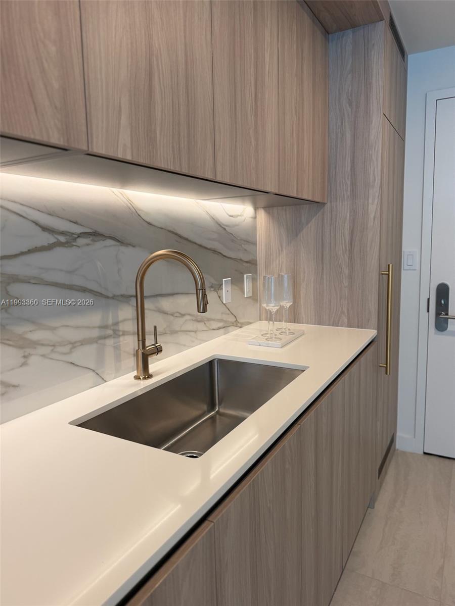 image Viceroy Brickell Residences2