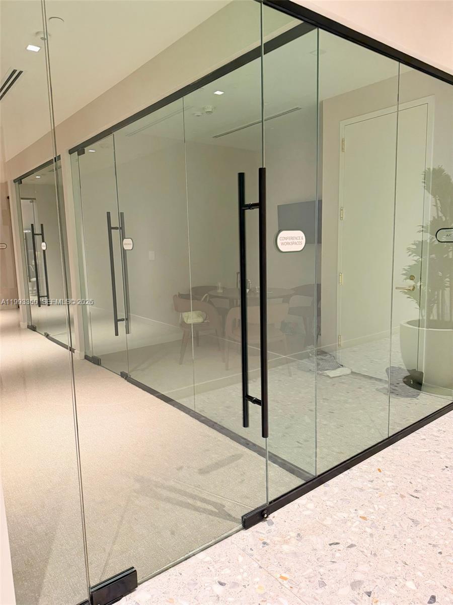 image Viceroy Brickell Residences45