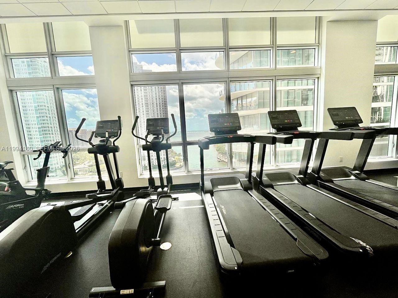 300 S Biscayne Blvd #T-2012 Miami, FL 33131