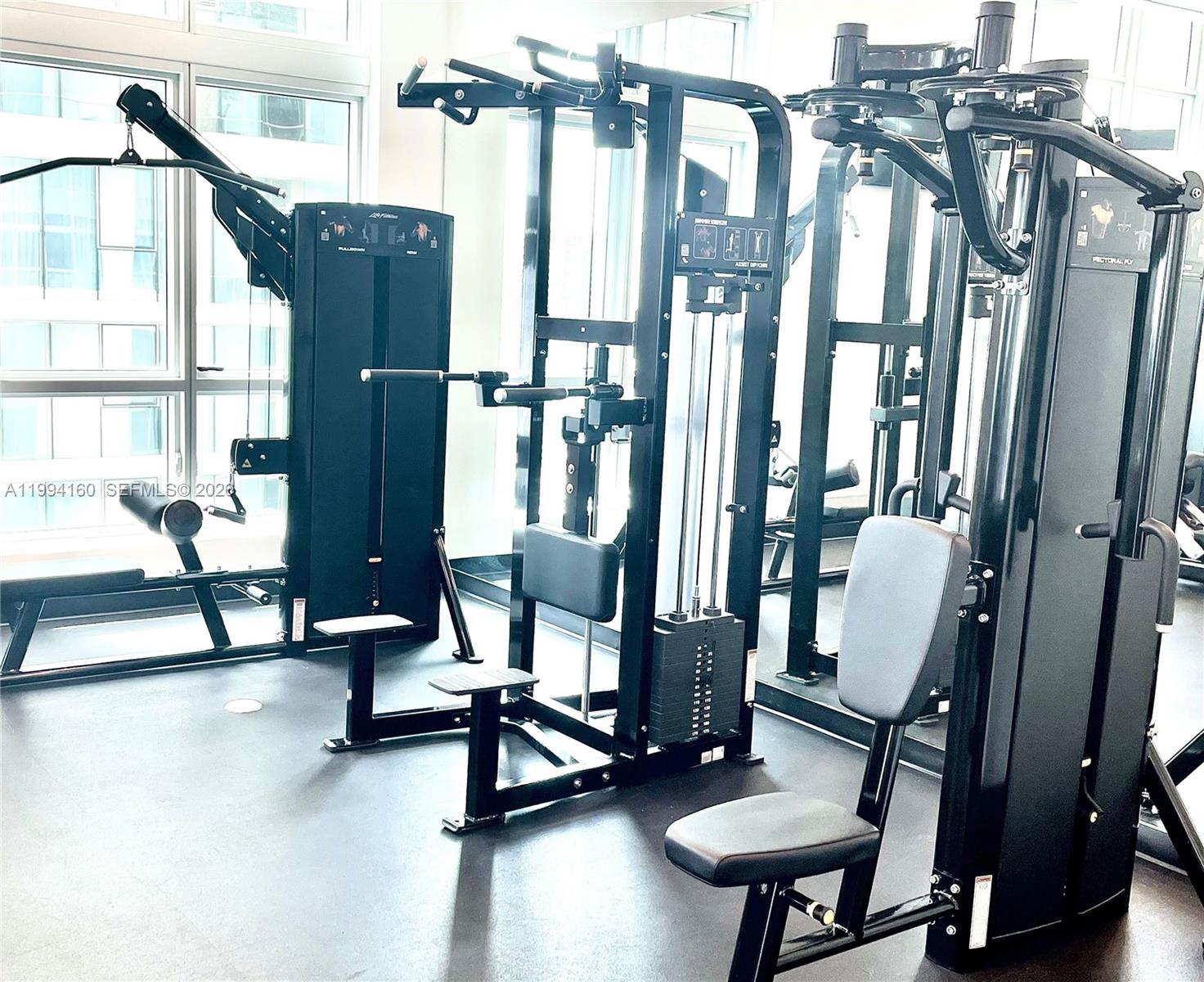 300 S Biscayne Blvd #T-2012 Miami, FL 33131