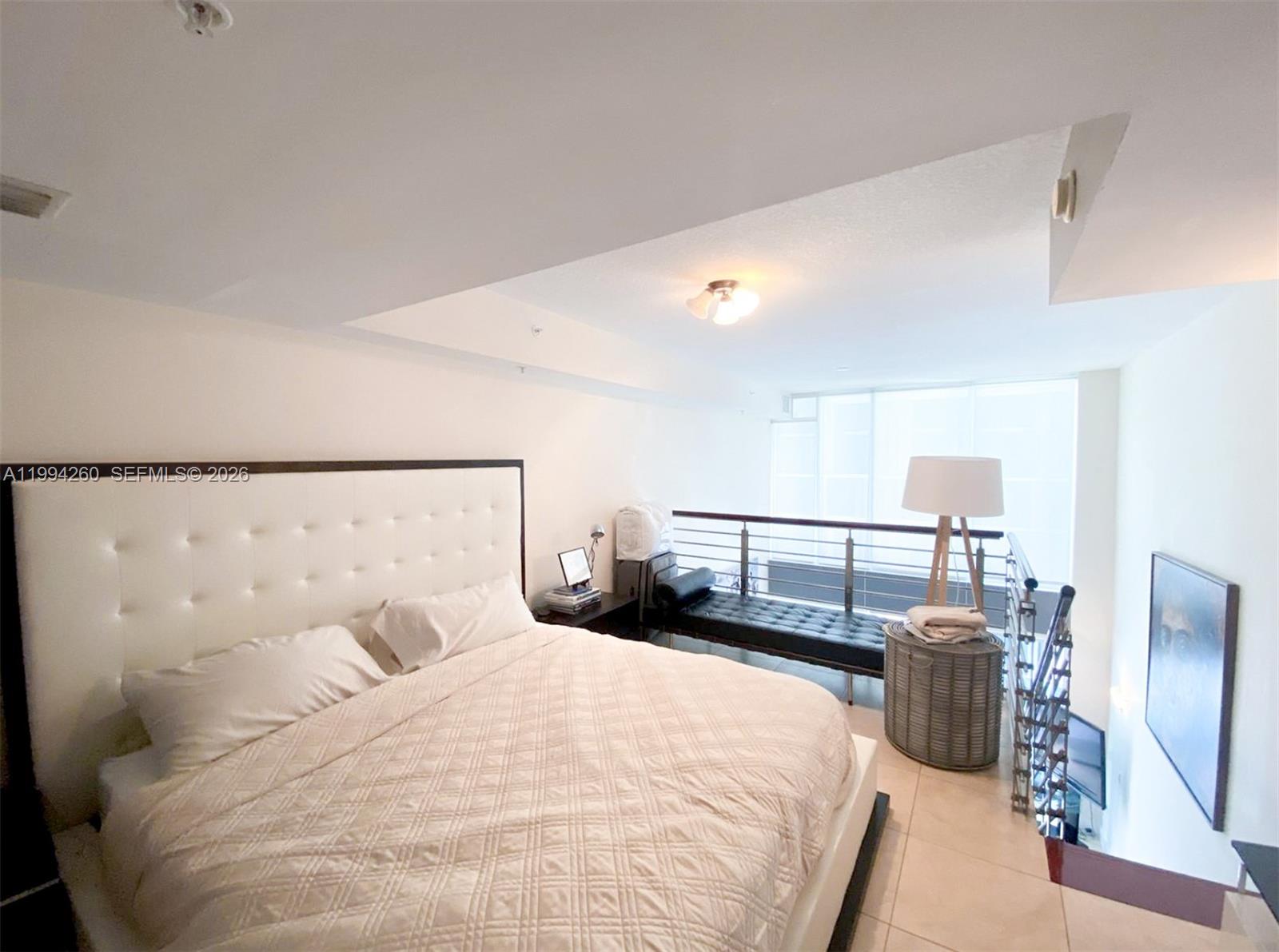 image Brickell on the River South2