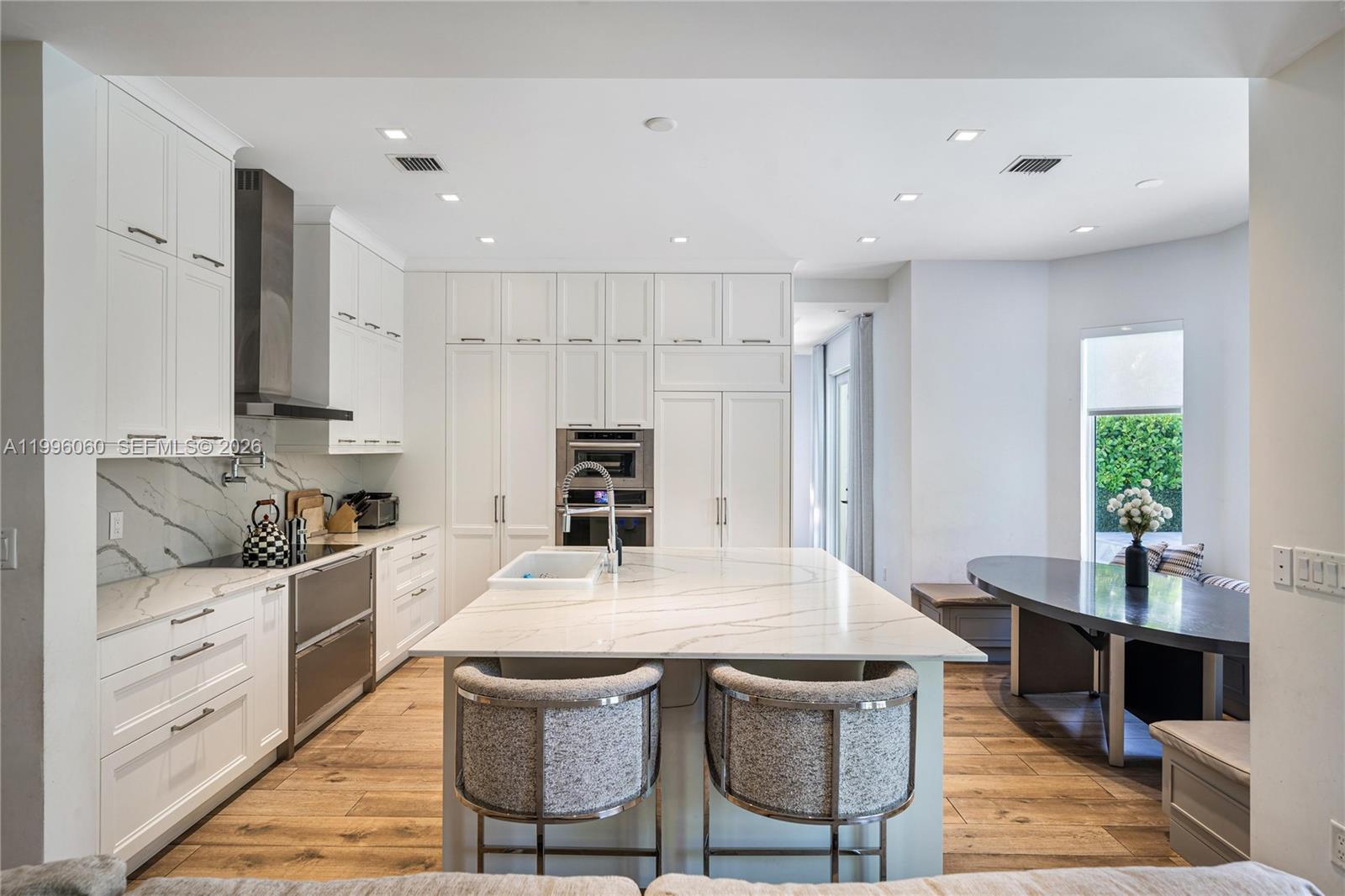 3703 NE 199th St Aventura, FL 33180