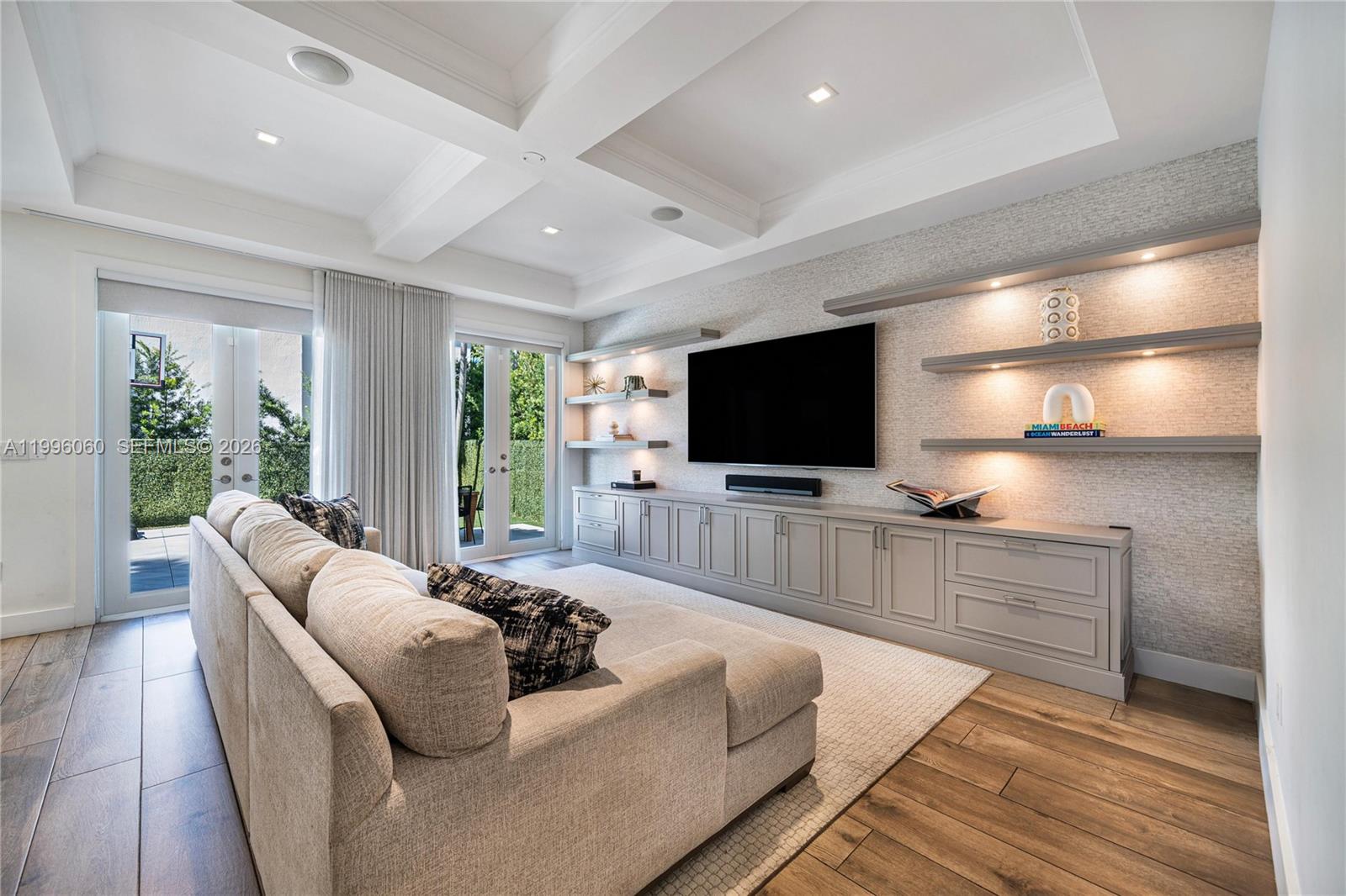 3703 NE 199th St Aventura, FL 33180