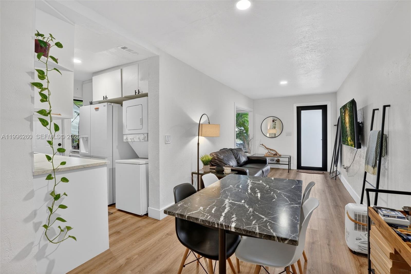 7811 NE 10th Ct Miami, FL 33138