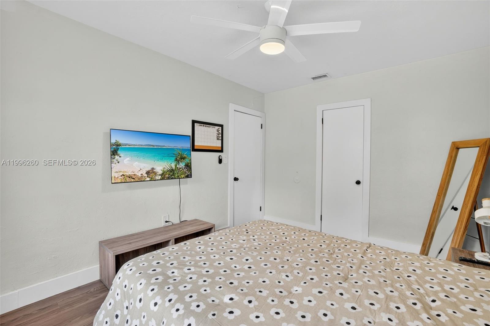 7811 NE 10th Ct Miami, FL 33138