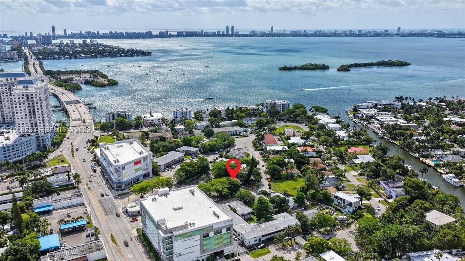 7811 NE 10th Ct Miami, FL 33138