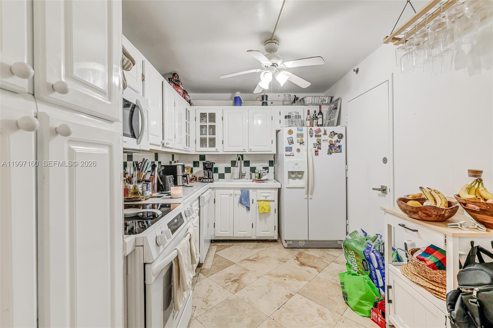 6039 Collins Ave #1607 Miami Beach, FL 33140