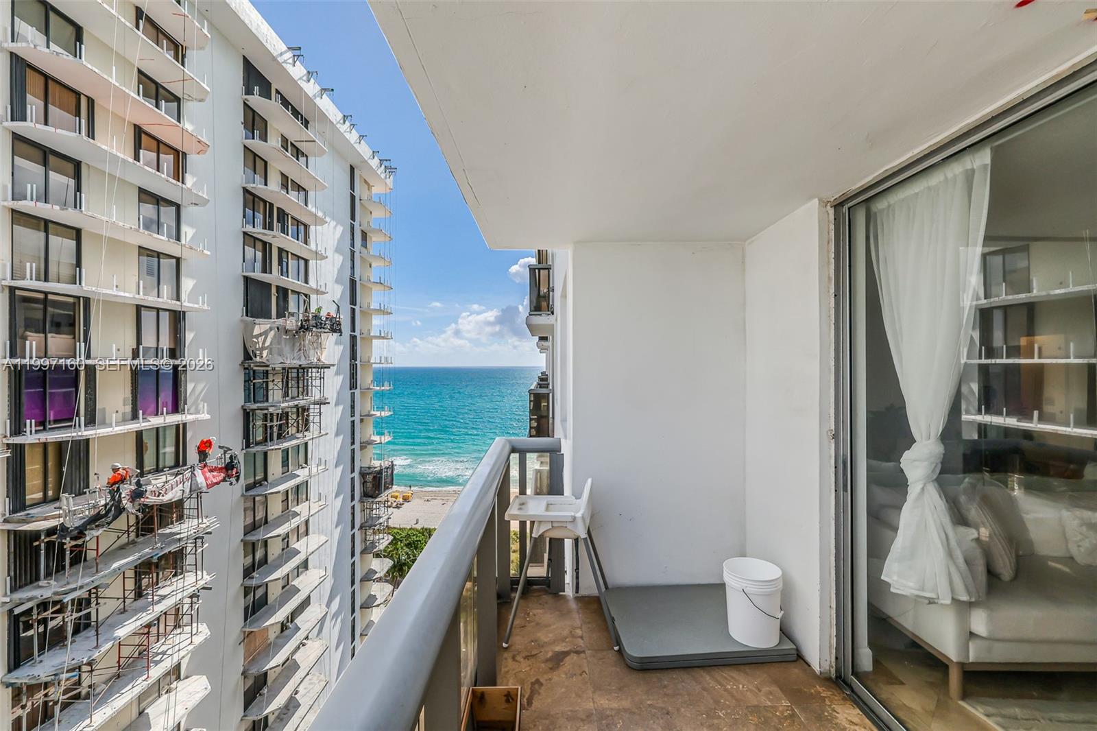 6039 Collins Ave #1607 Miami Beach, FL 33140
