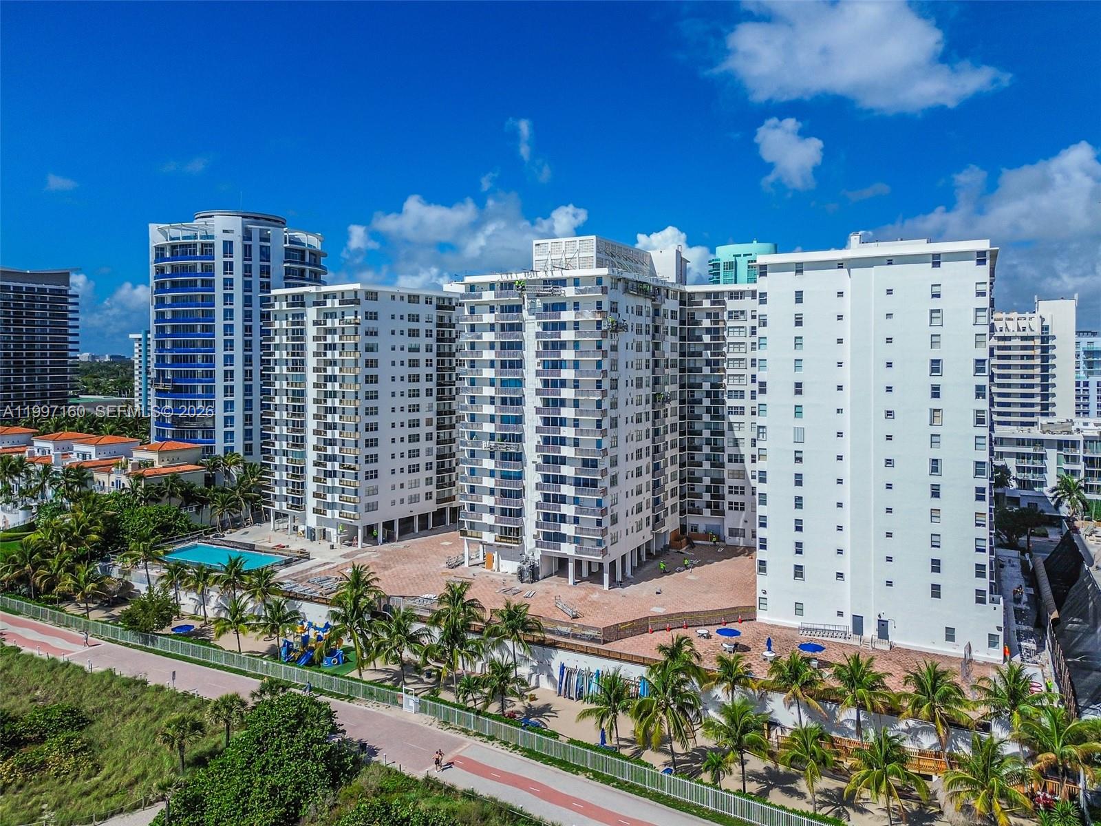 6039 Collins Ave #1607 Miami Beach, FL 33140
