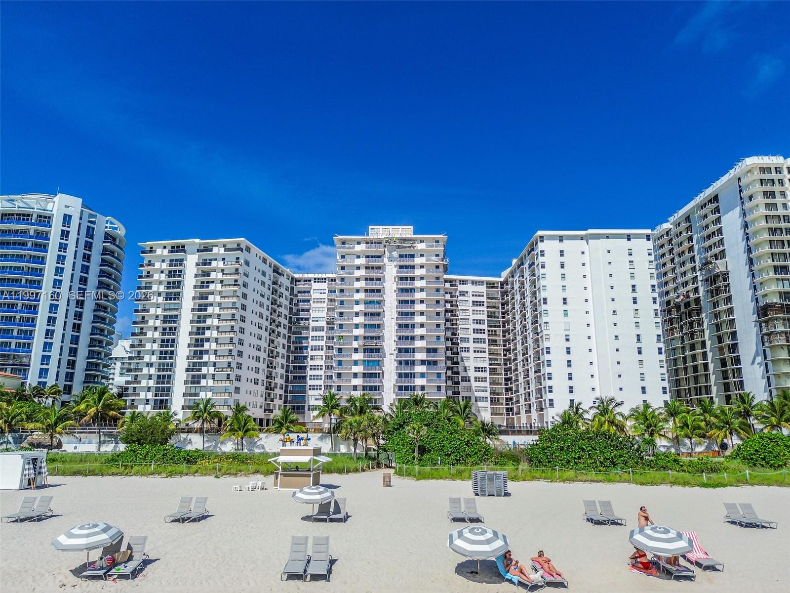 6039 Collins Ave #1607 Miami Beach, FL 33140