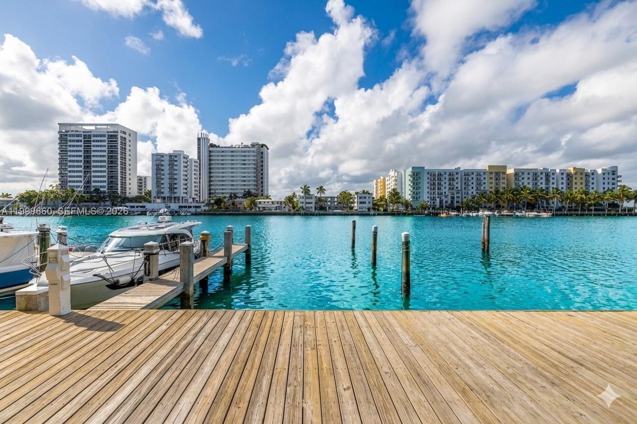 image Eloquence on the Bay34