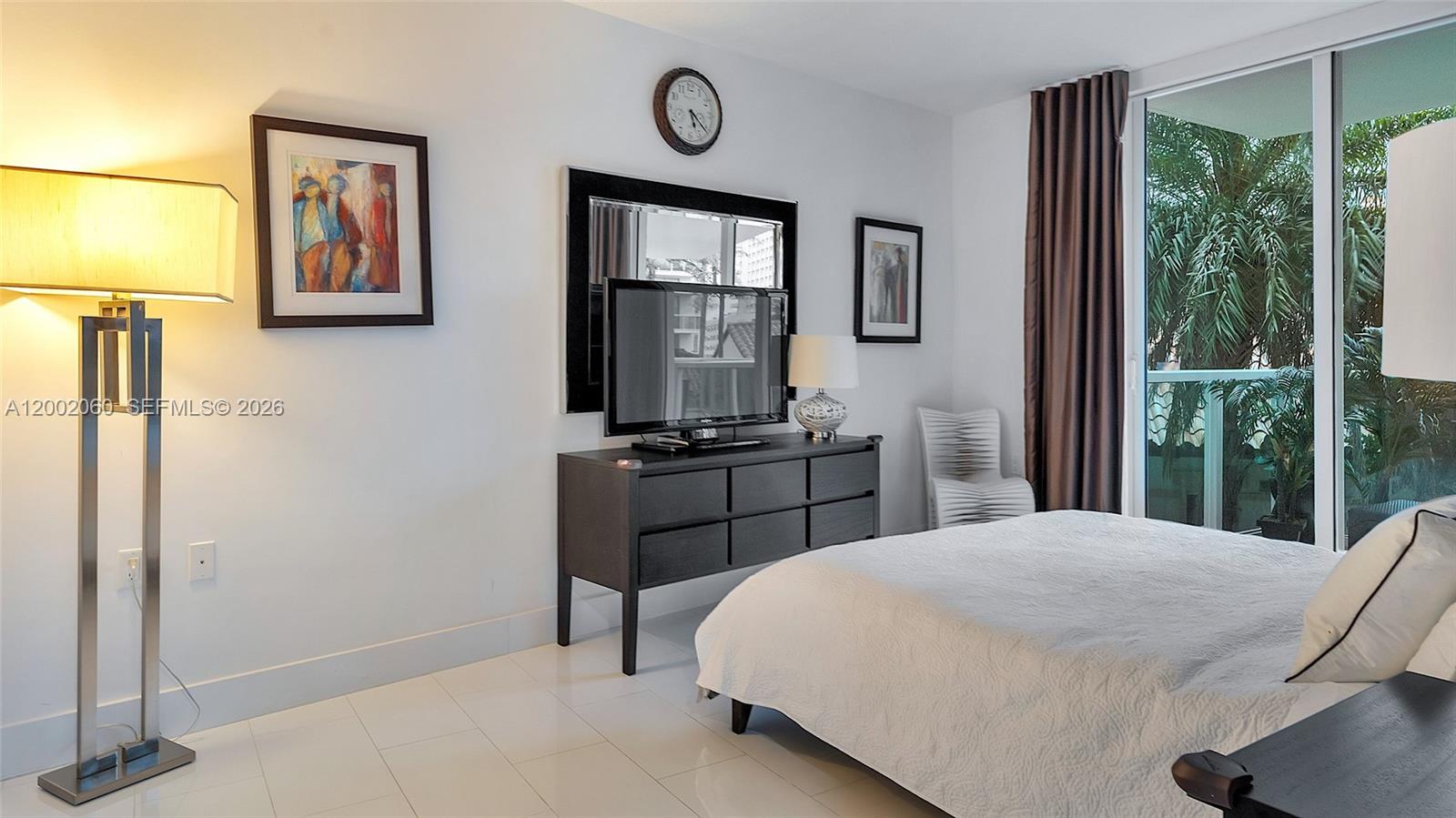 image St Tropez Sunny Isles35
