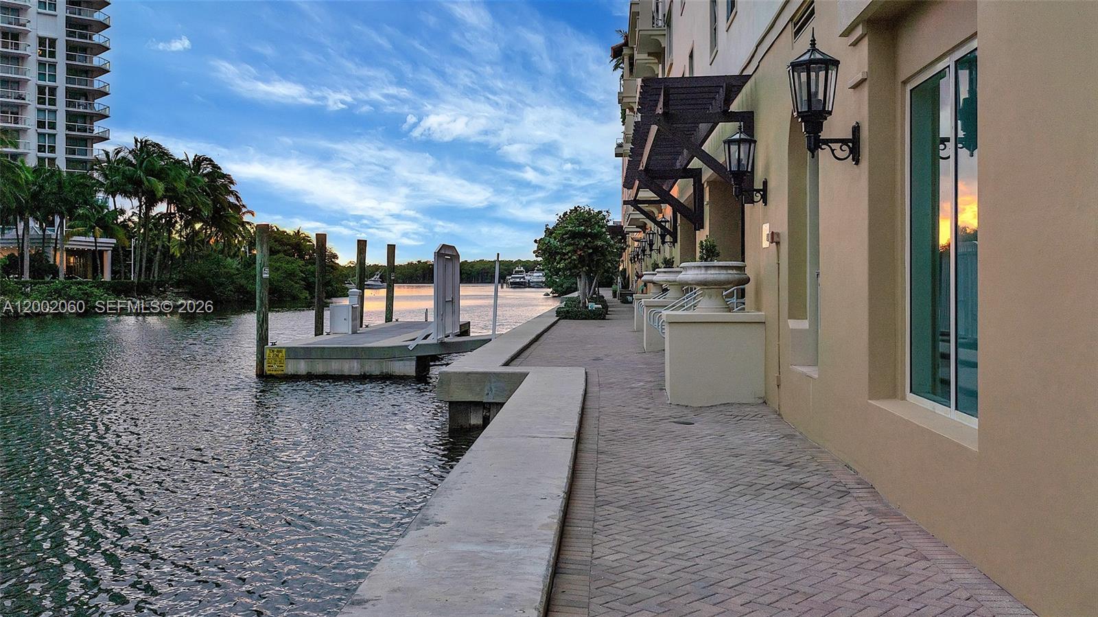 image St Tropez Sunny Isles39