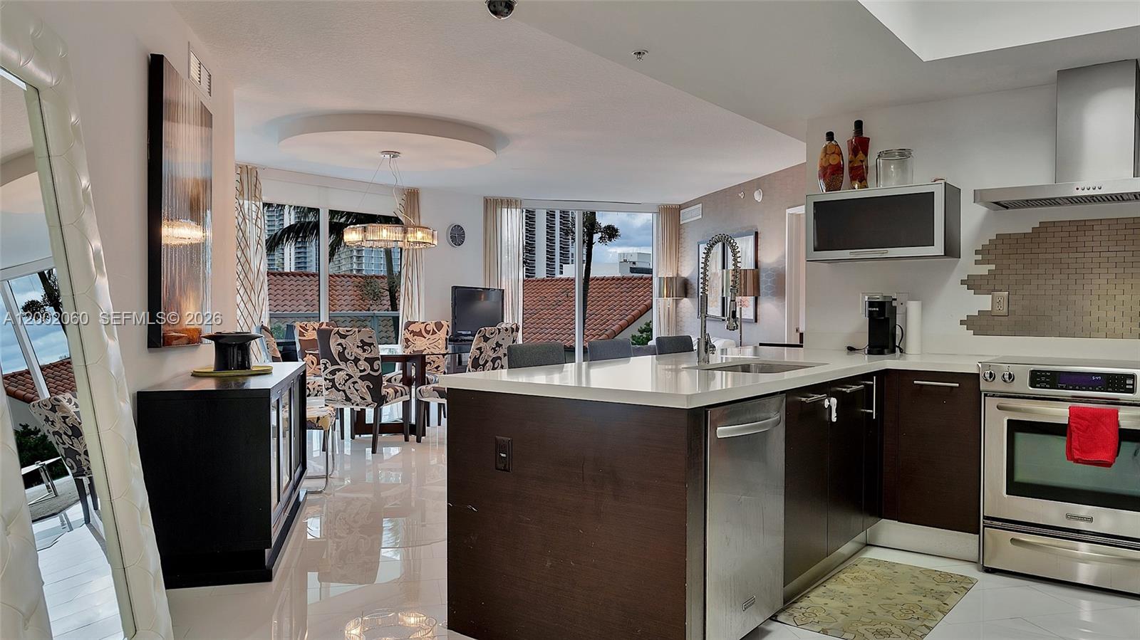 image St Tropez Sunny Isles4
