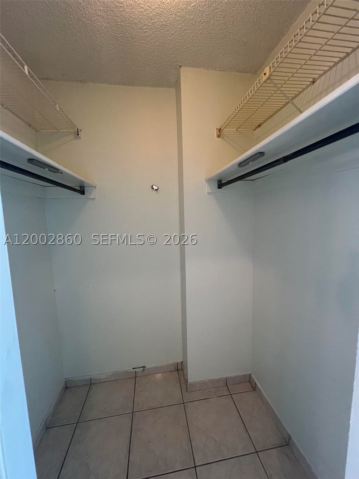 image Arlen House Condo30