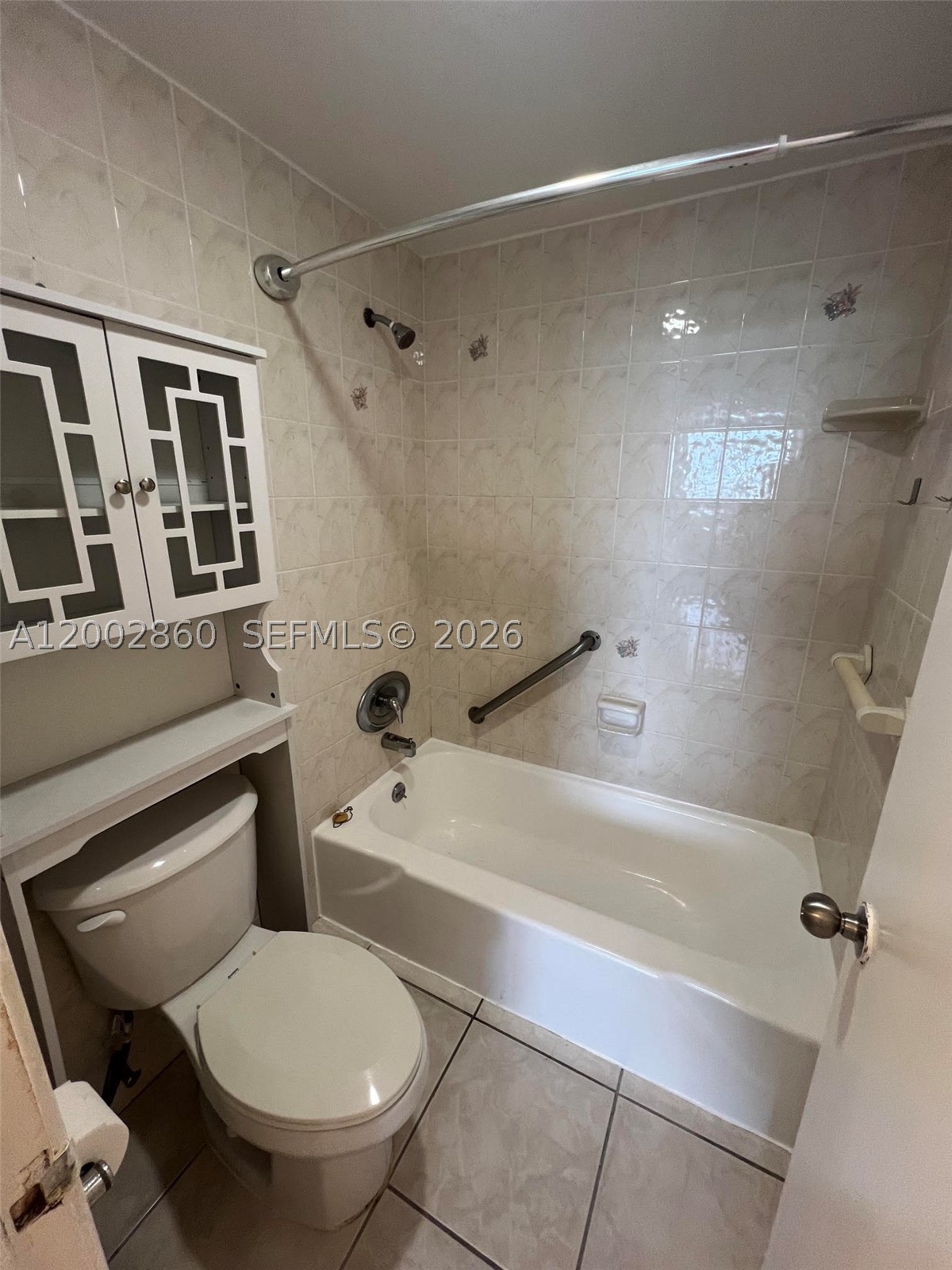 image Arlen House Condo32