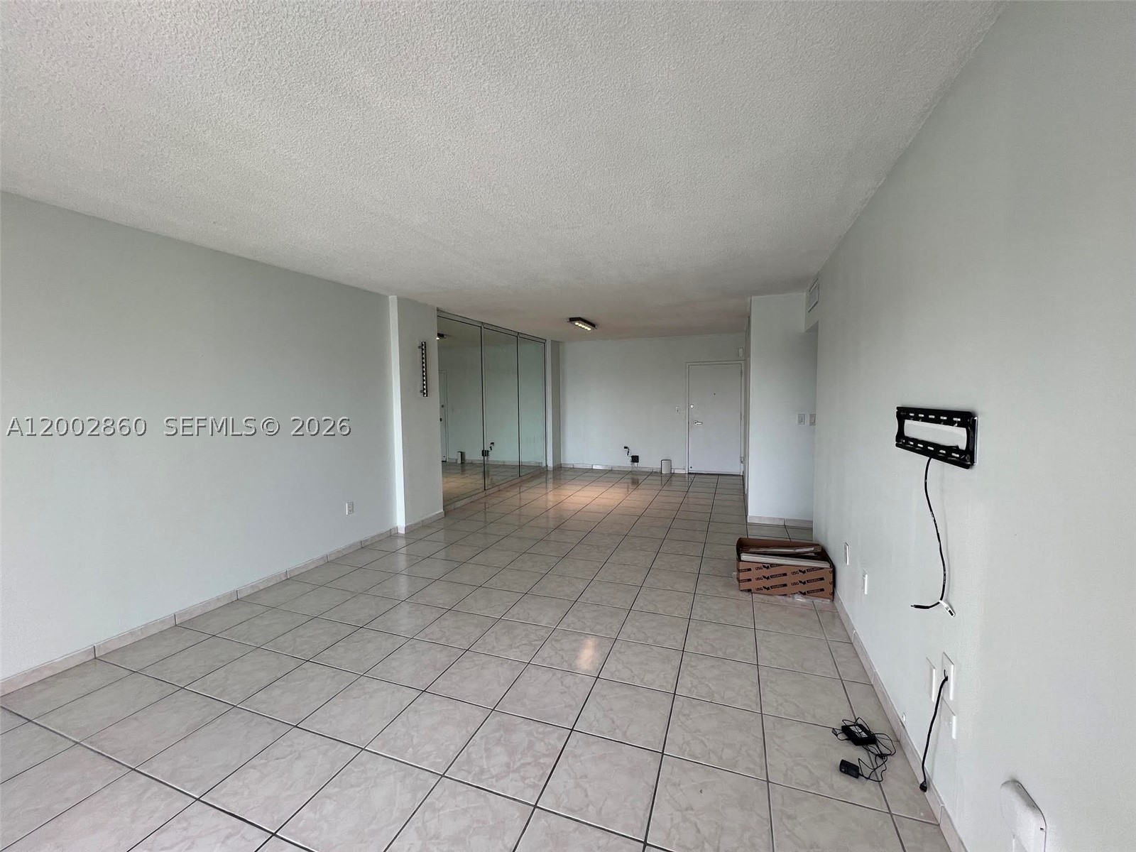 image Arlen House Condo34