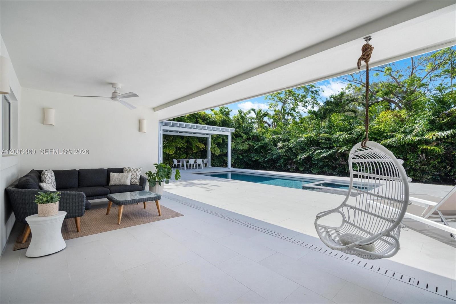 10235 SW 58th Ct Pinecrest, FL 33156