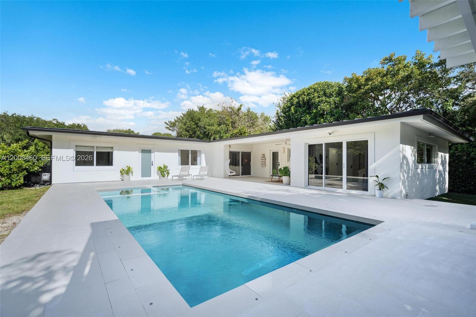 10235 SW 58th Ct Pinecrest, FL 33156