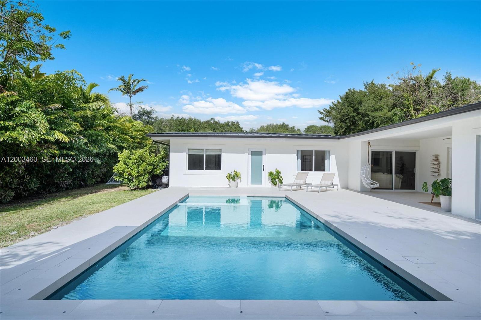 10235 SW 58th Ct Pinecrest, FL 33156