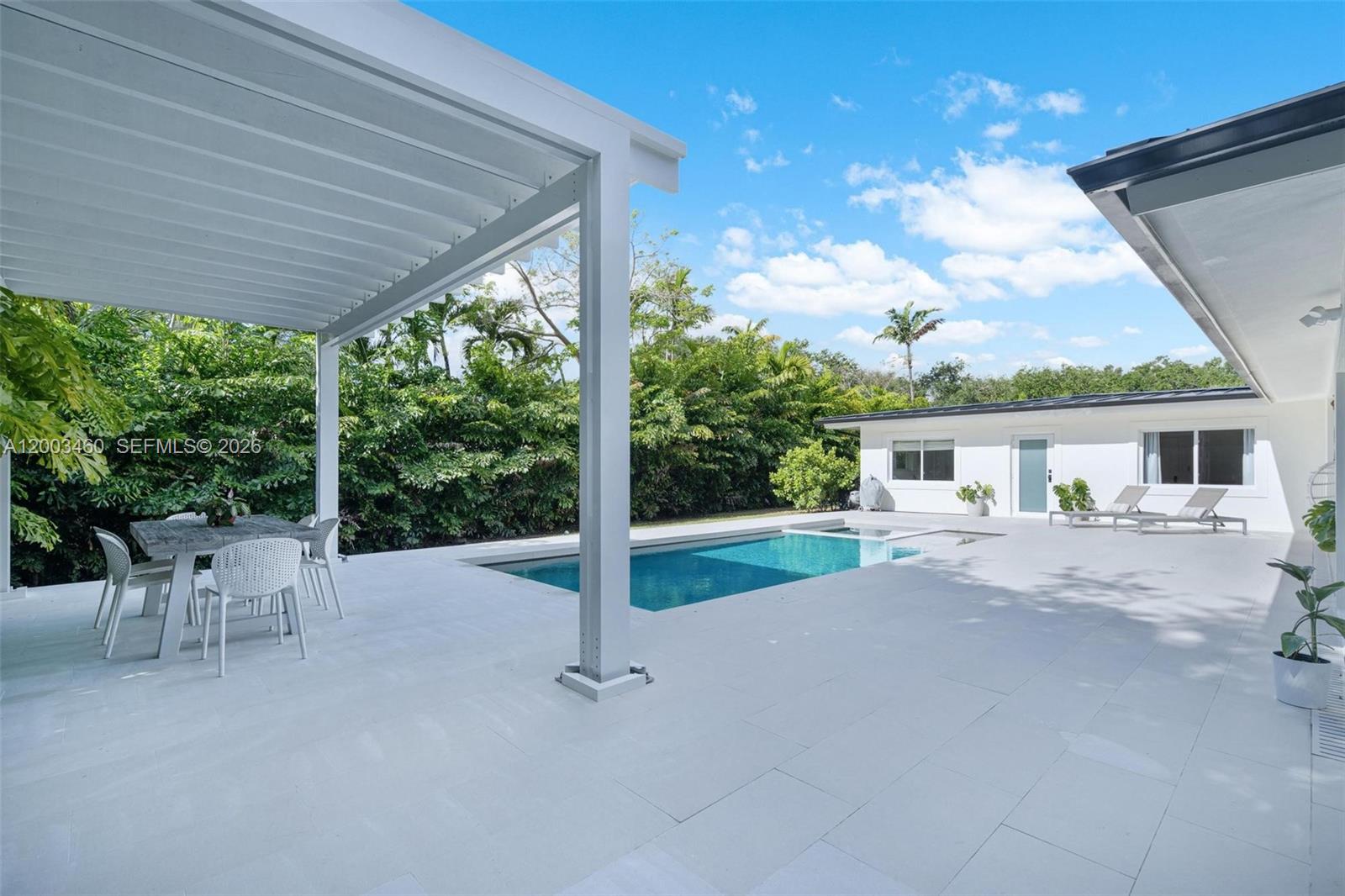 10235 SW 58th Ct Pinecrest, FL 33156