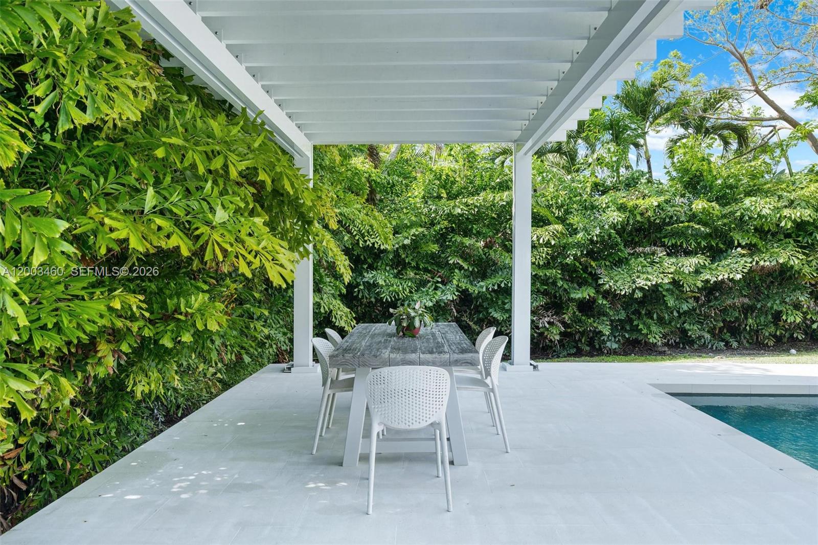 10235 SW 58th Ct Pinecrest, FL 33156