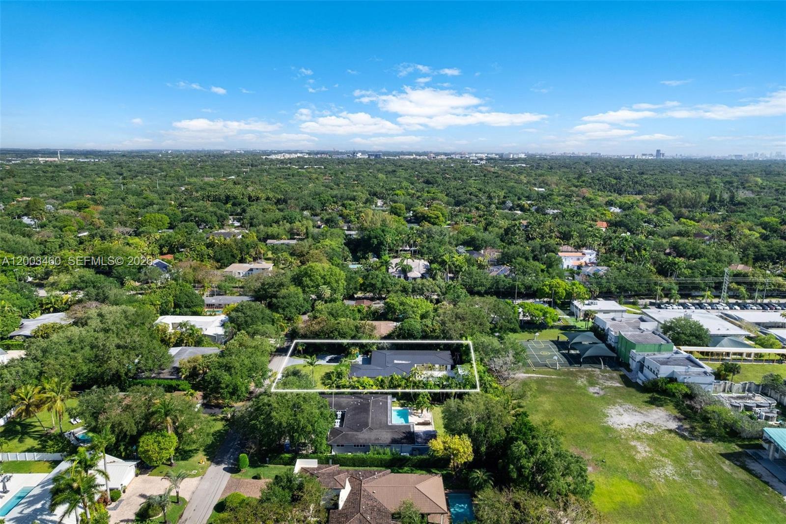 10235 SW 58th Ct Pinecrest, FL 33156