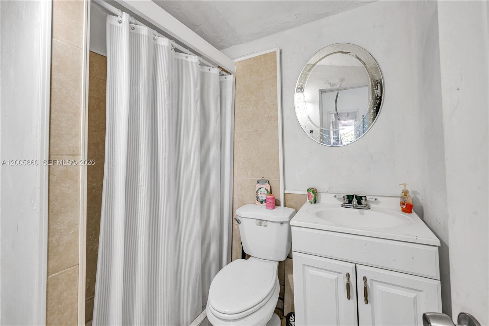 3420 Charles Ave Miami, FL 33133