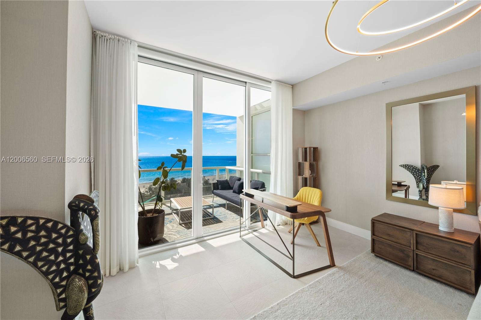 50 S Pointe Dr #1201/08 Miami Beach, FL 33139