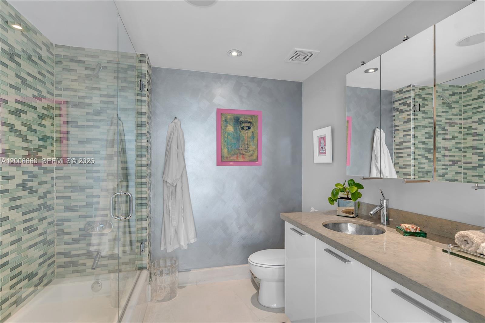 400 Alton Rd #706 Miami Beach, FL 33139