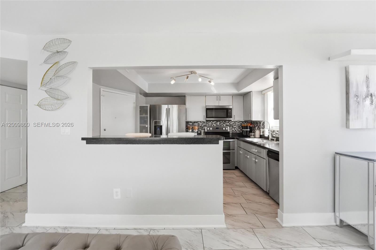 1301 NE Miami Gdns Dr #315W Miami, FL 33179