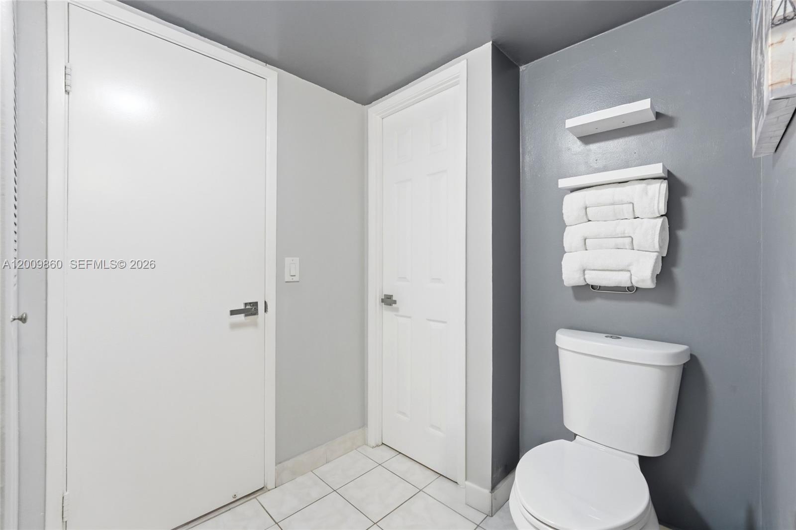 1301 NE Miami Gdns Dr #315W Miami, FL 33179
