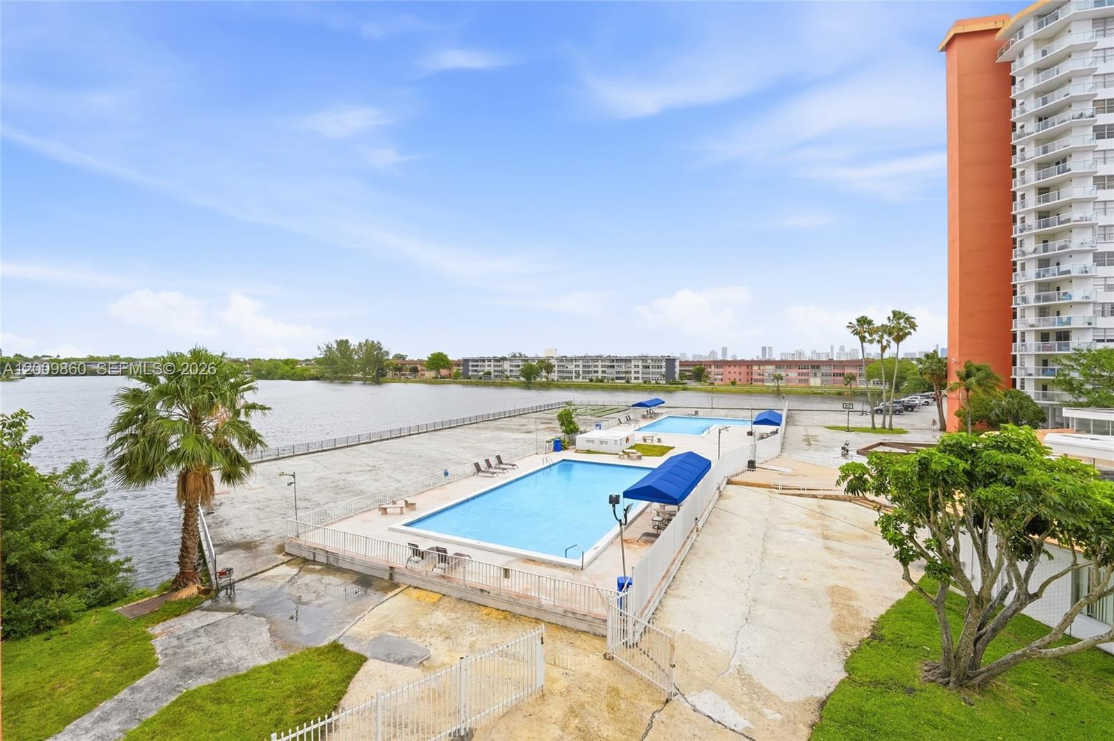 1301 NE Miami Gdns Dr #315W Miami, FL 33179