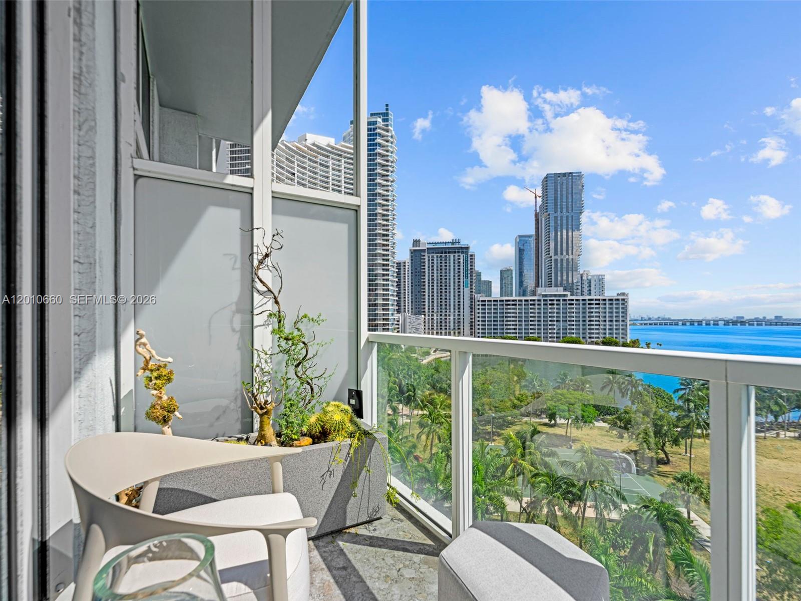 1900 N Bayshore Dr #903 Miami, FL 33132