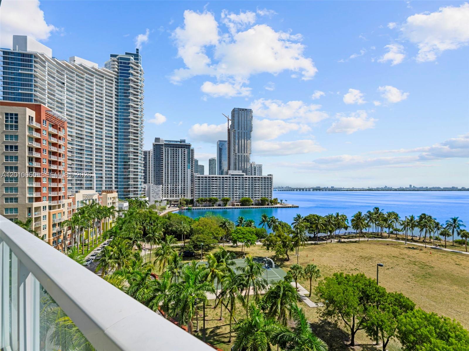 1900 N Bayshore Dr #903 Miami, FL 33132