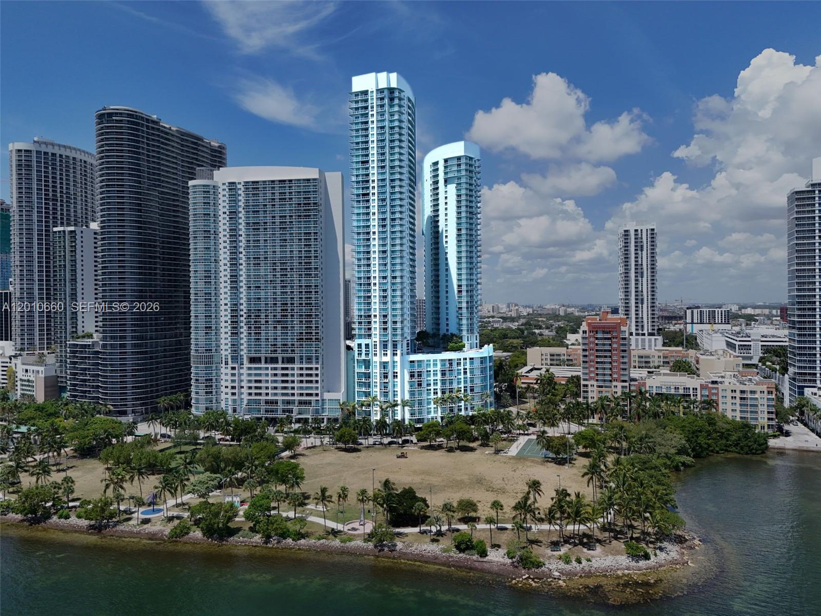 1900 N Bayshore Dr #903 Miami, FL 33132