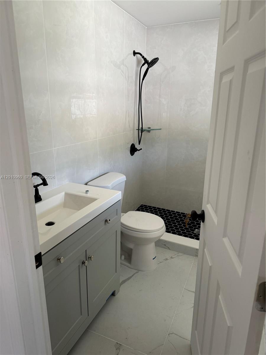 Undisclosed Address Miami, FL 33147