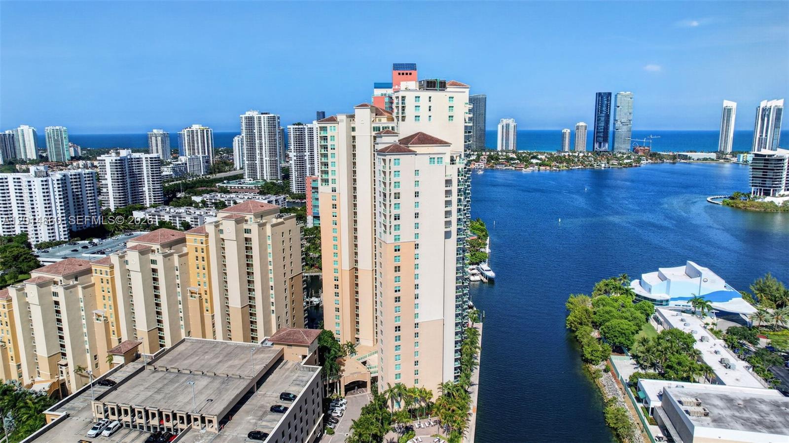 3330 NE 190th St #1817 Aventura, FL 33180