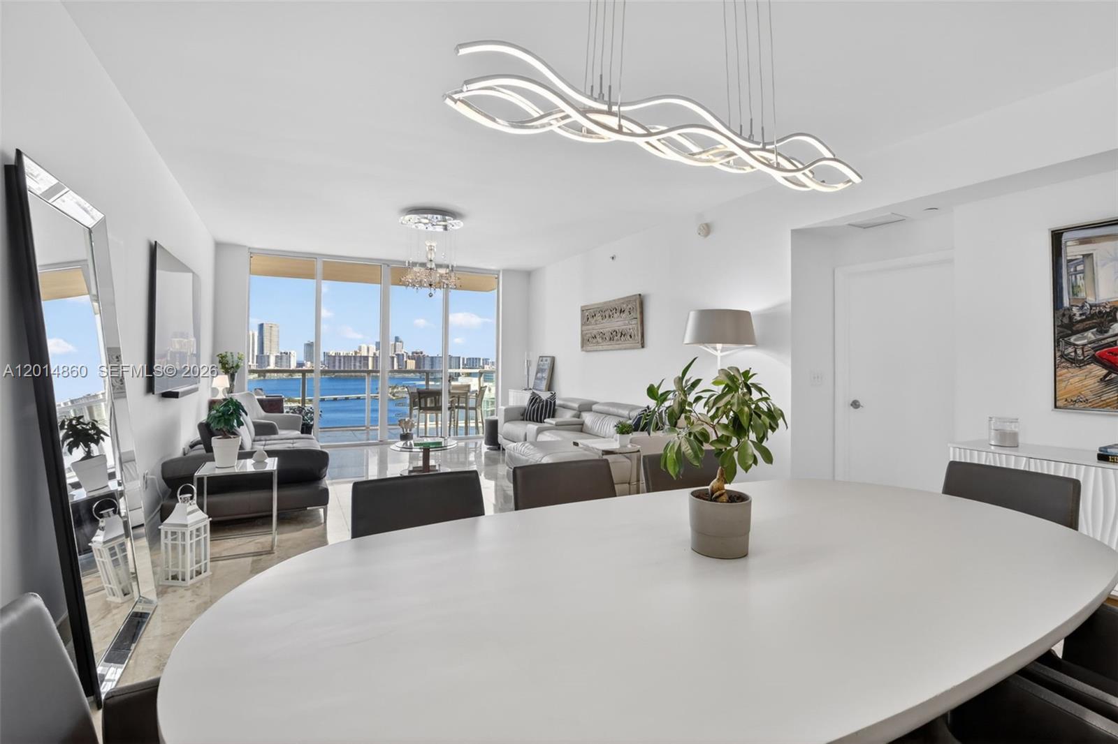 3330 NE 190th St #1817 Aventura, FL 33180