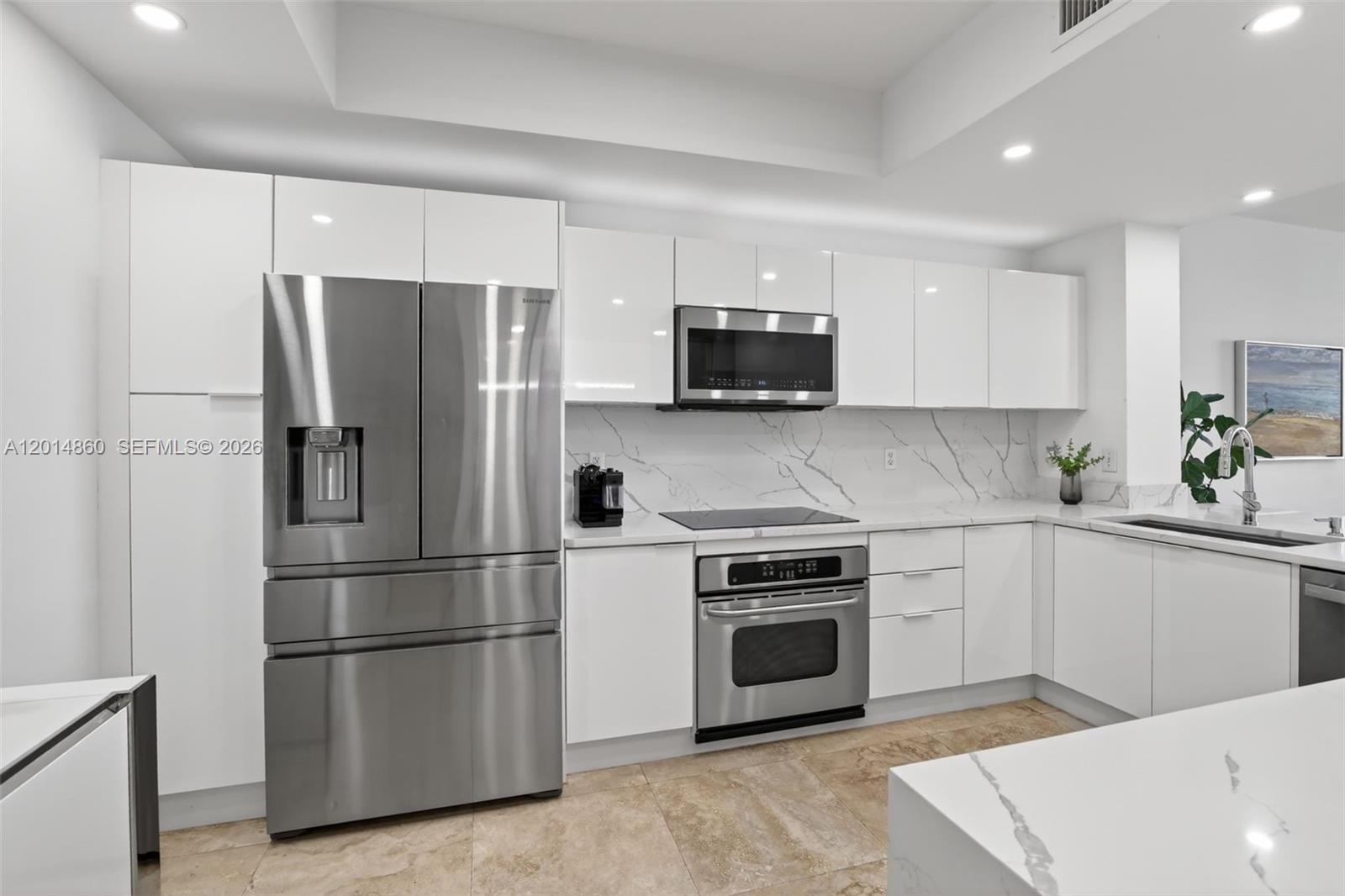 3330 NE 190th St #1817 Aventura, FL 33180
