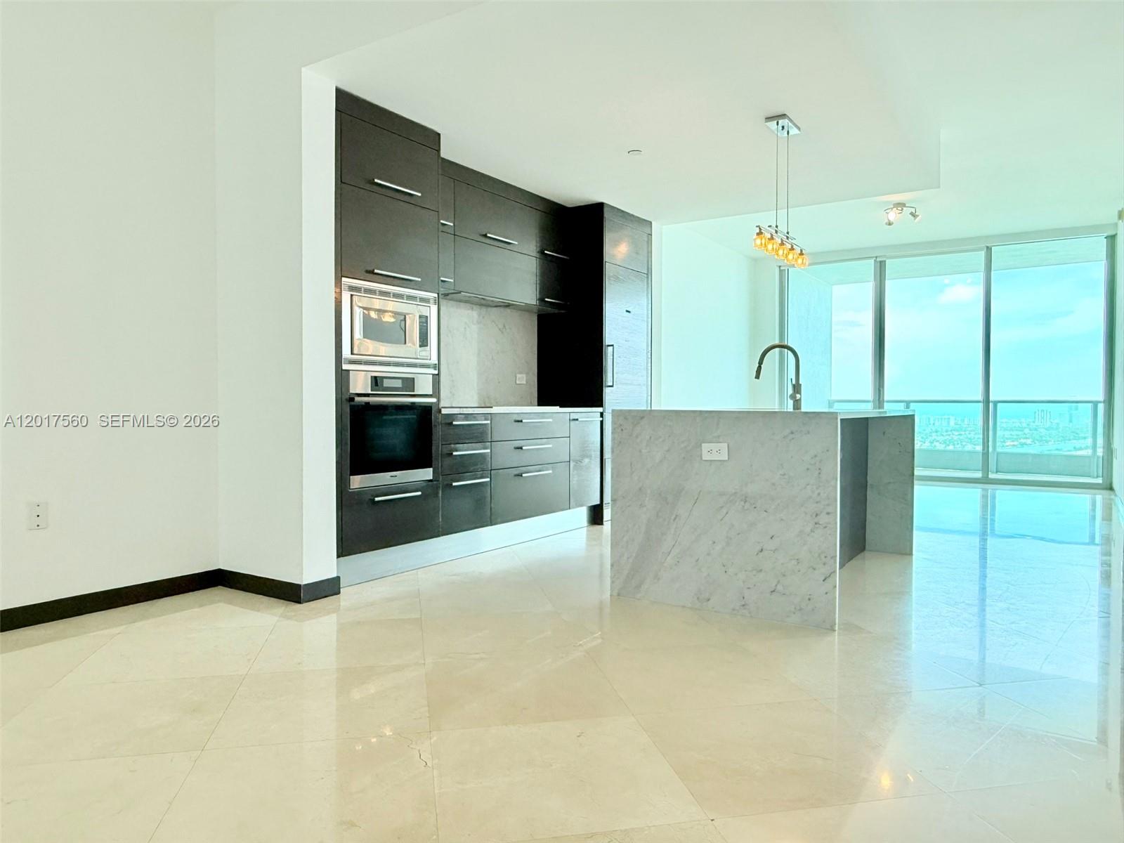 900 Biscayne Blvd #3803 Miami, FL 33132