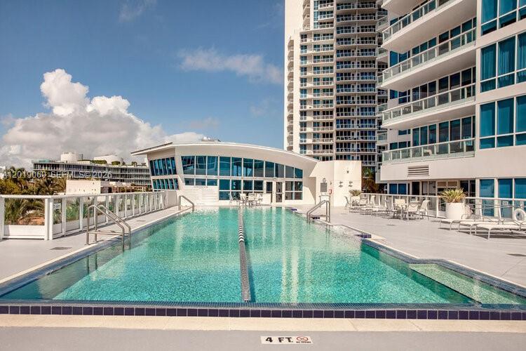 100 S Pointe Dr #1807 Miami Beach, FL 33139