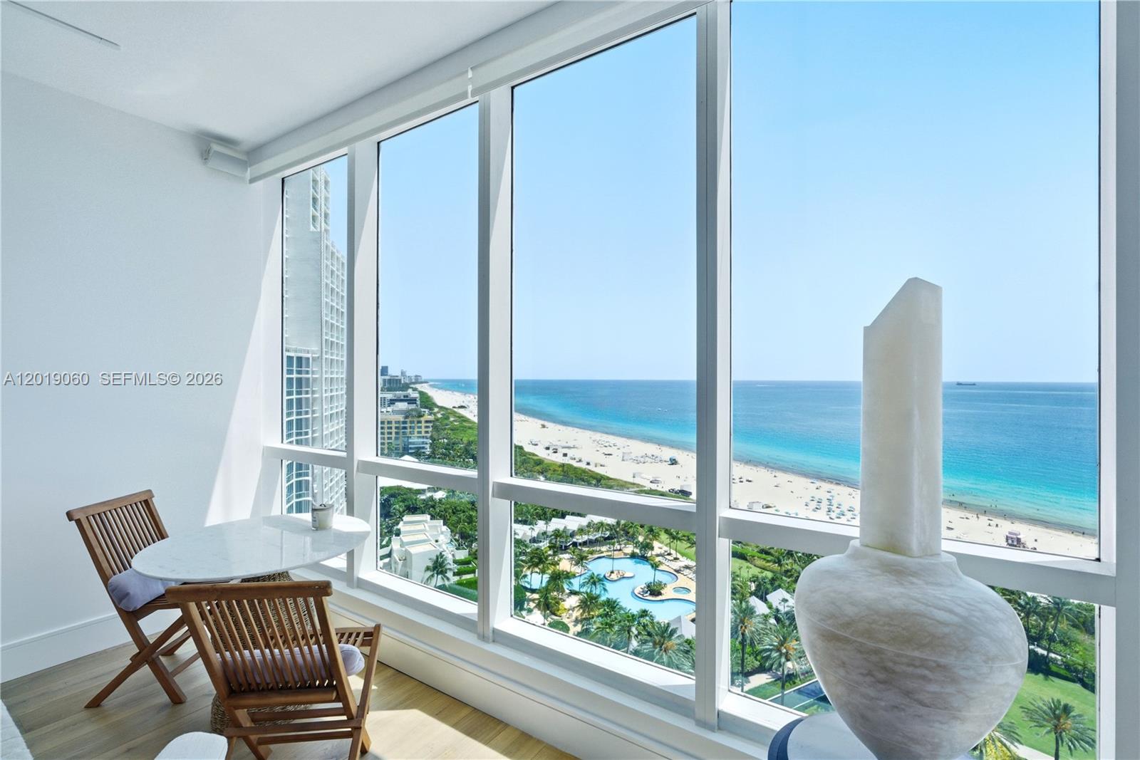 100 S Pointe Dr #1807 Miami Beach, FL 33139