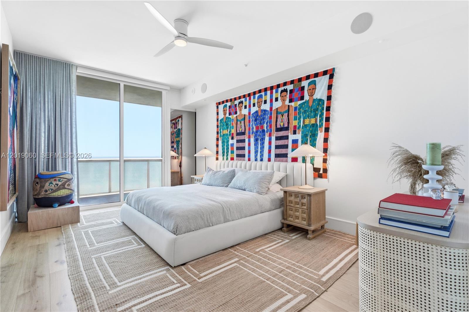 100 S Pointe Dr #1807 Miami Beach, FL 33139