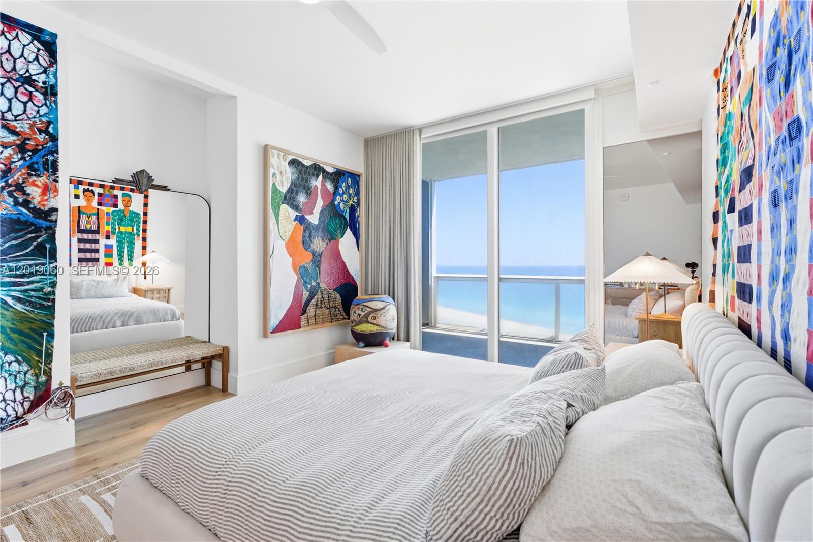 100 S Pointe Dr #1807 Miami Beach, FL 33139