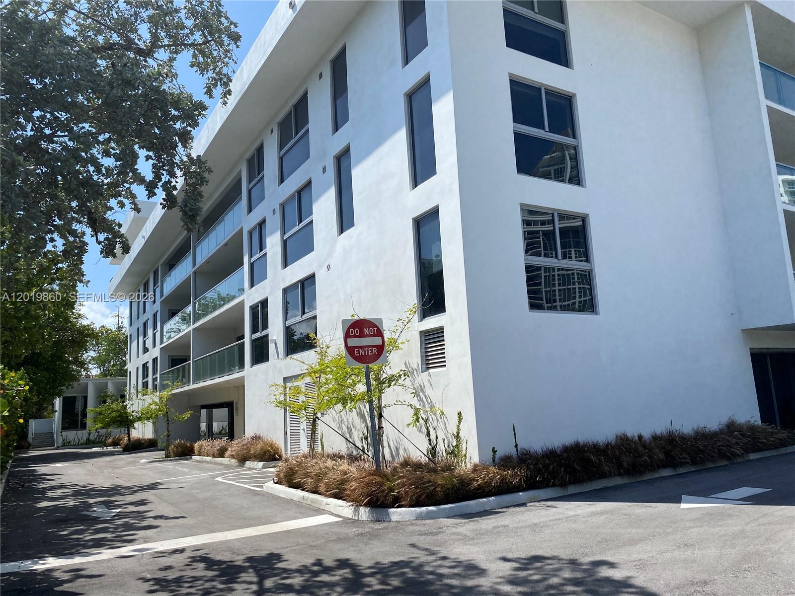 10250 Collins Ave #407 Bal Harbour, FL 33154