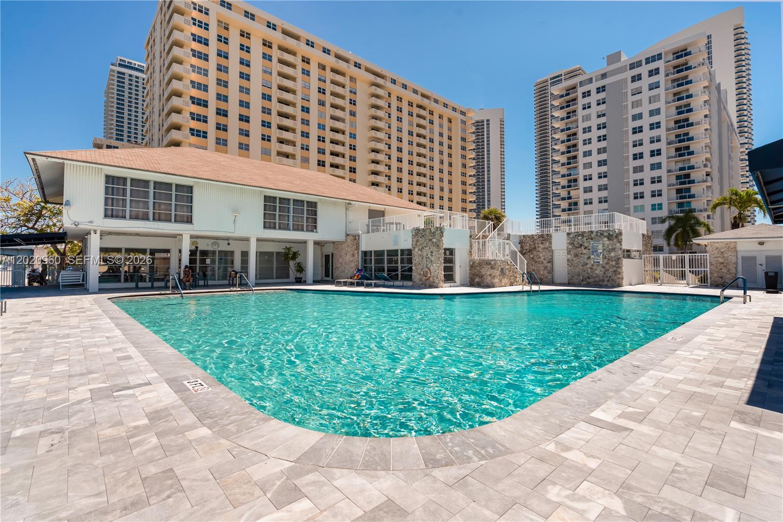 1849 S Ocean Dr #305 Hallandale Beach, FL 33009