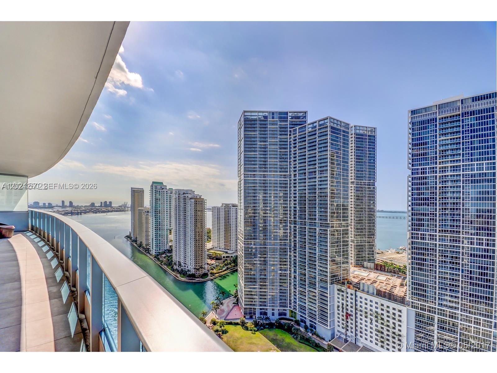 200 Biscayne Blvd Way #3404